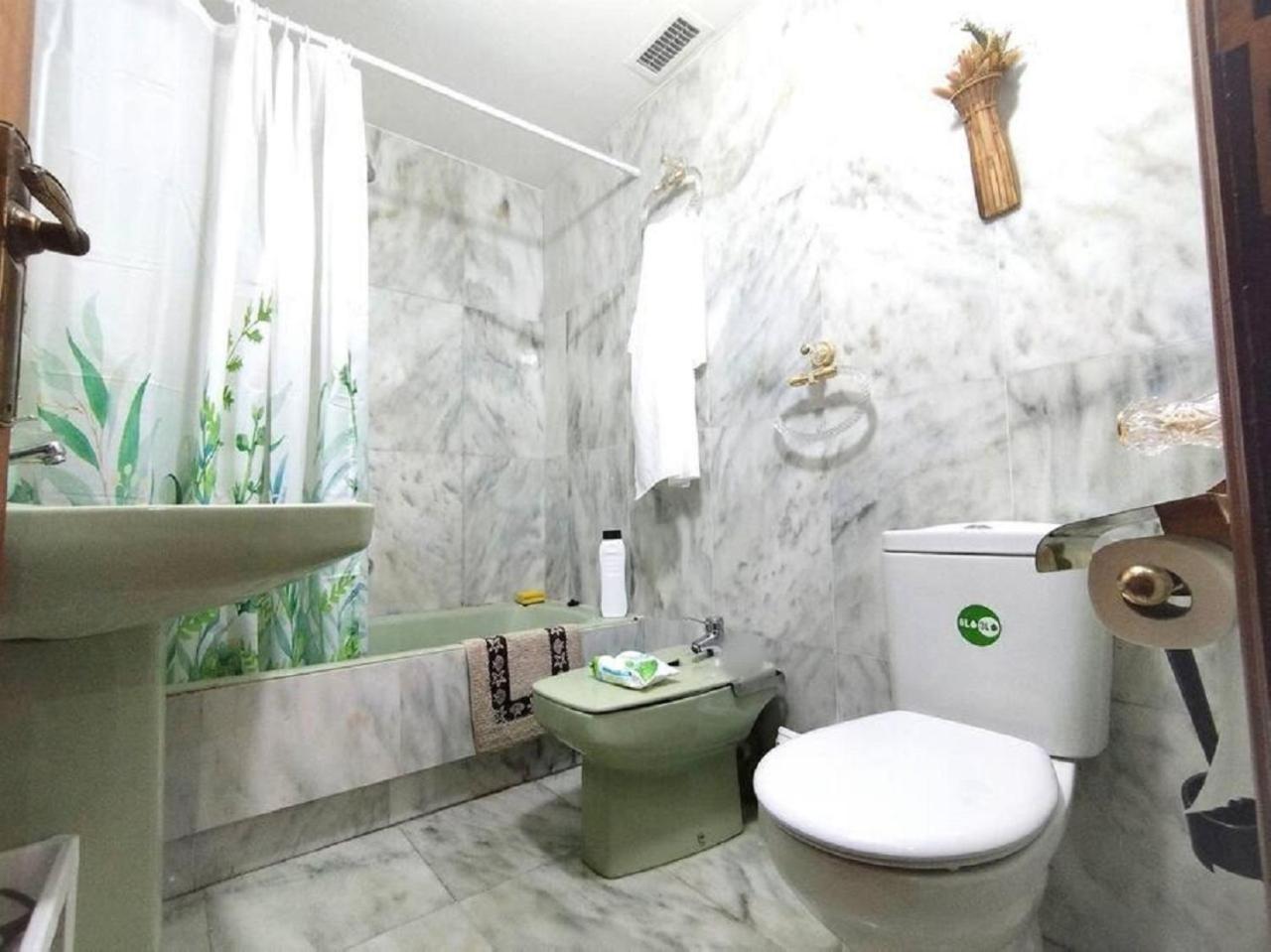 Castro-Urdiales Apartamento 3 Minutos De La Playa กาสโตร-อูร์เดียเลส ภายนอก รูปภาพ