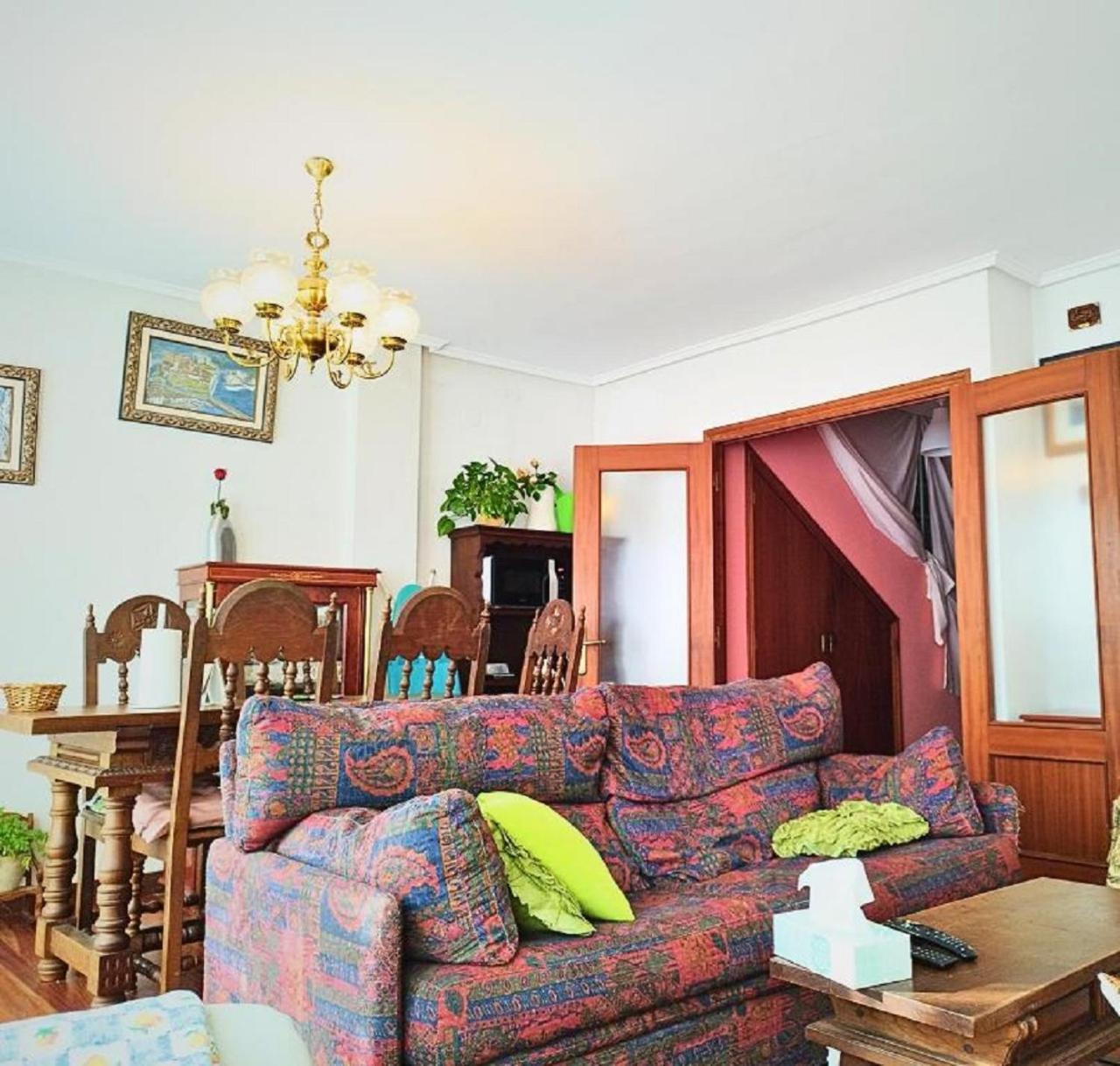 Castro-Urdiales Apartamento 3 Minutos De La Playa กาสโตร-อูร์เดียเลส ภายนอก รูปภาพ